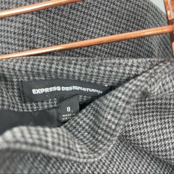 Express gray plaid pencil skirt pleaded back sz 8 BoxI - Picture 2 of 5